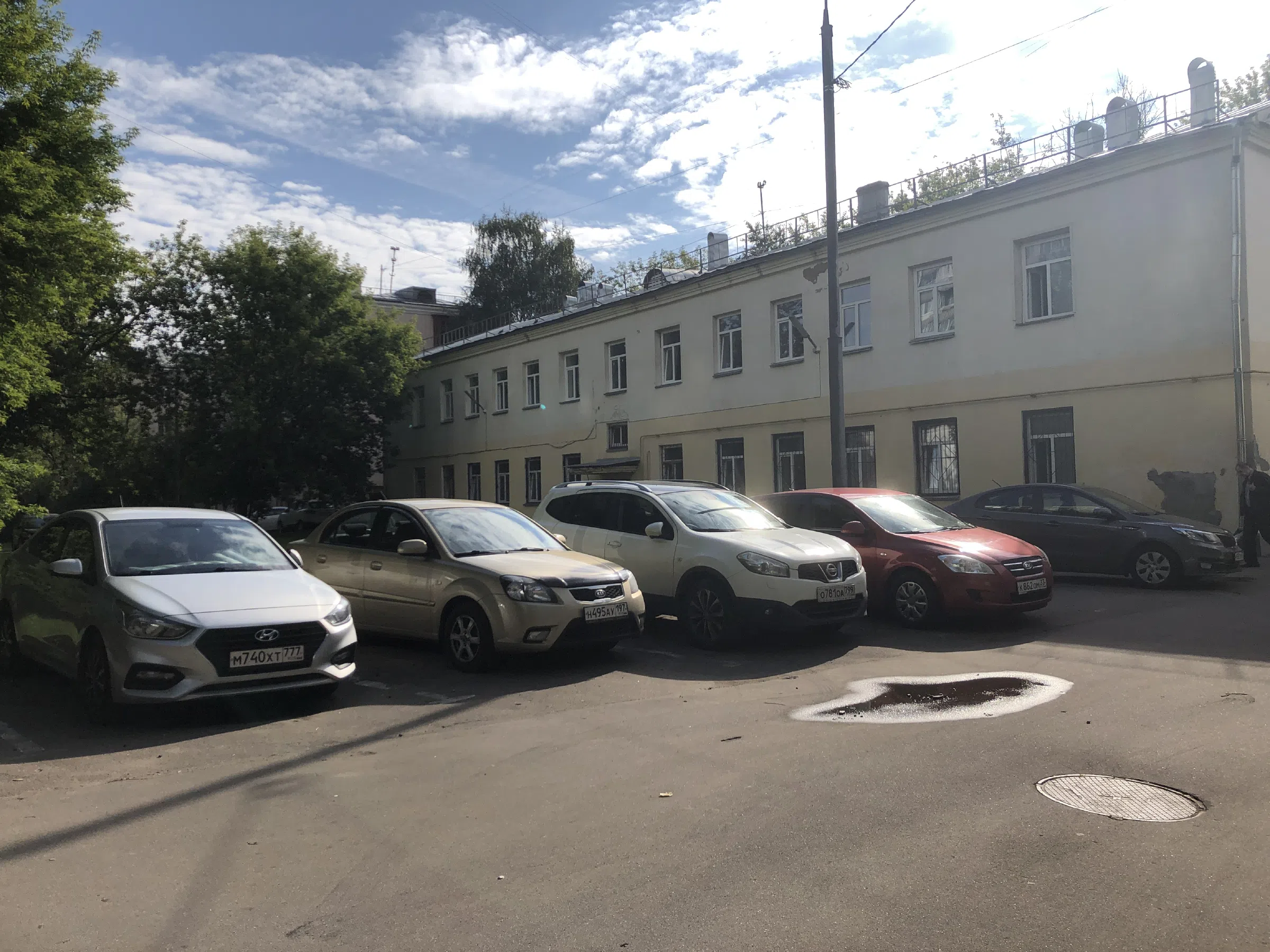 Двор старого фонда, фото 1