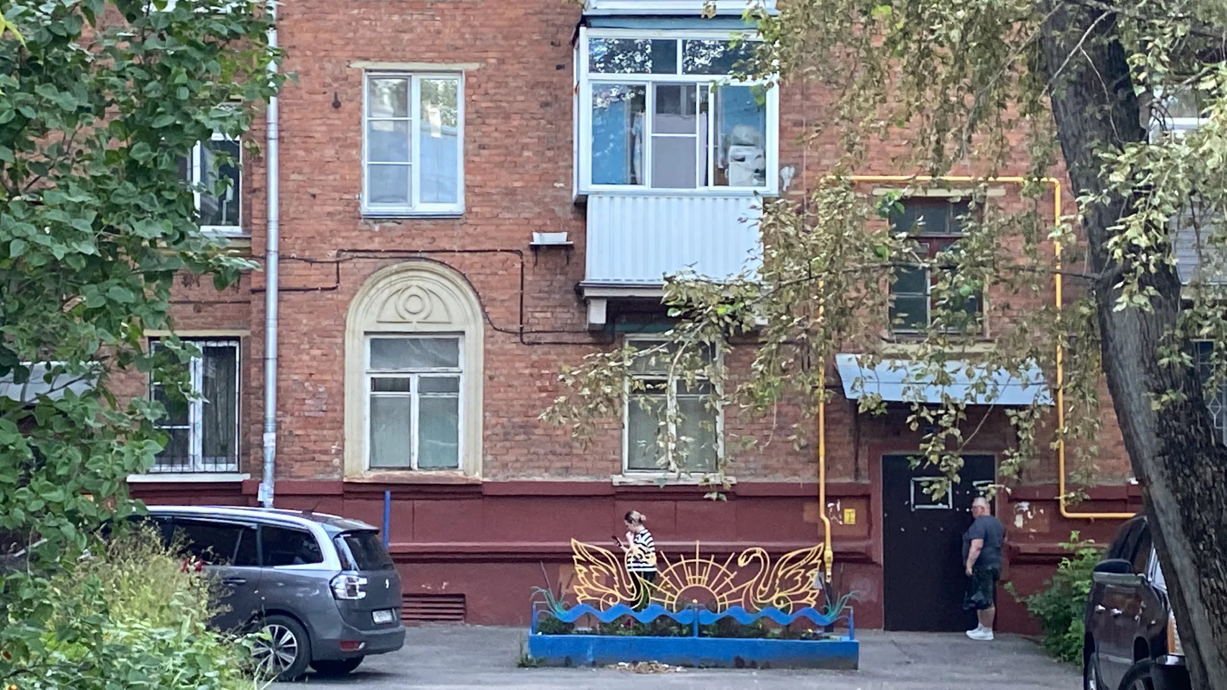 Кирпичная сталинка во дворе, фото 18