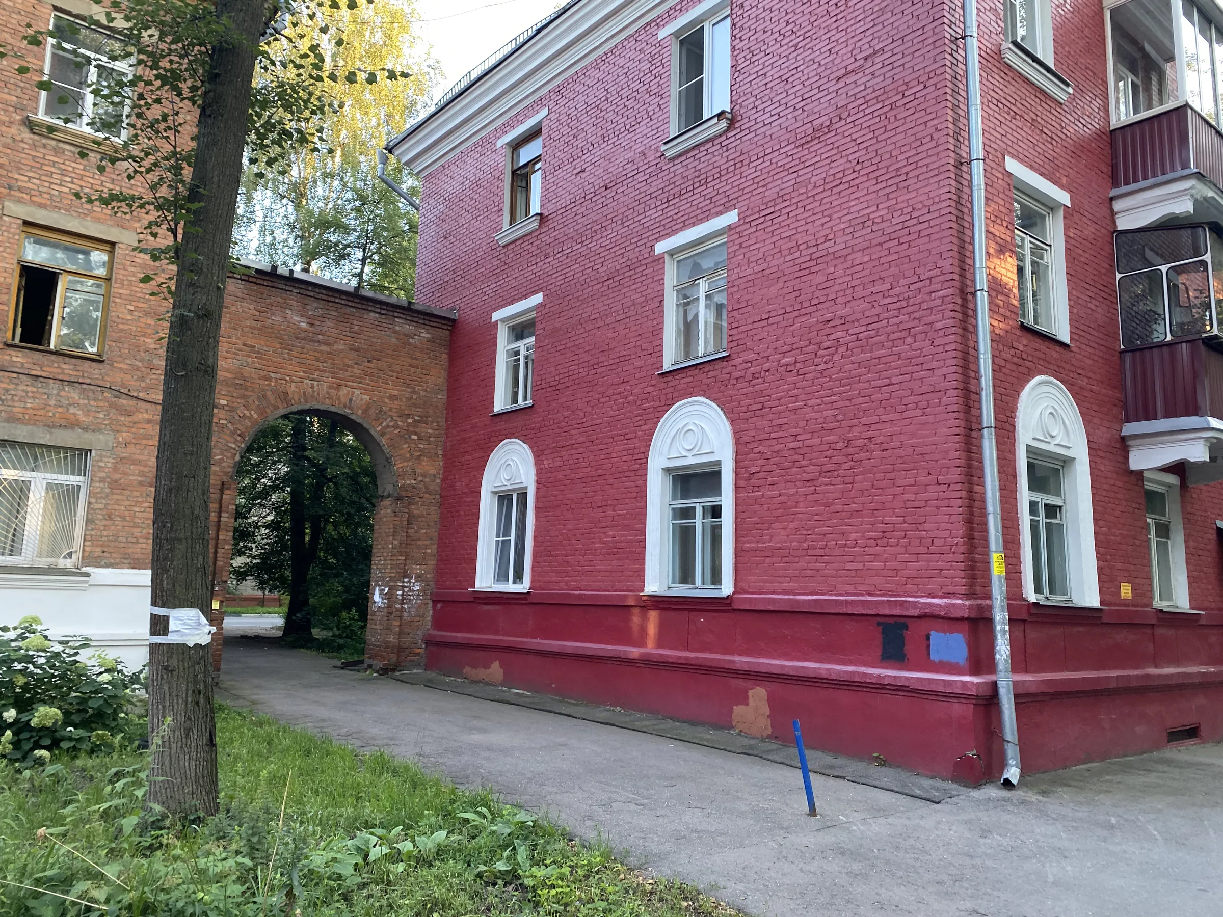 Сталинка с аркой, фото 1
