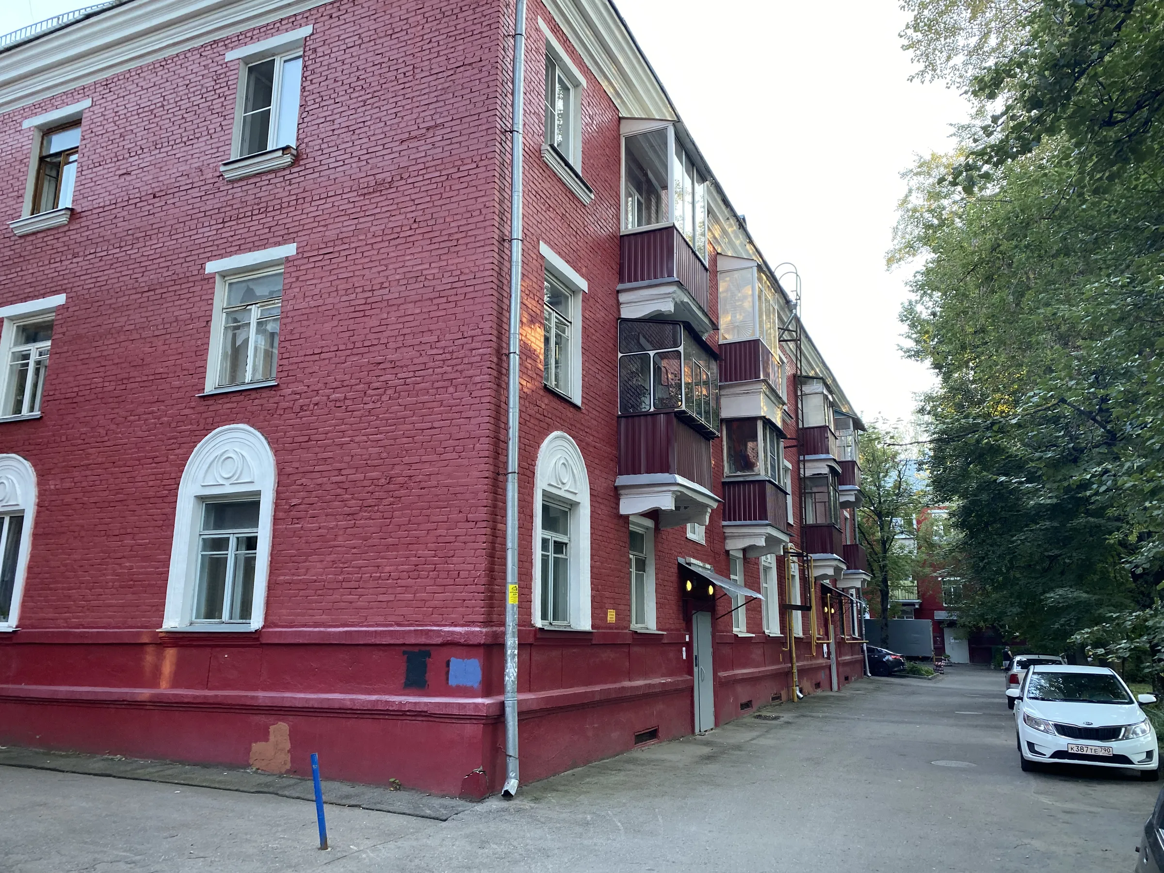 Сталинка с аркой, фото 2
