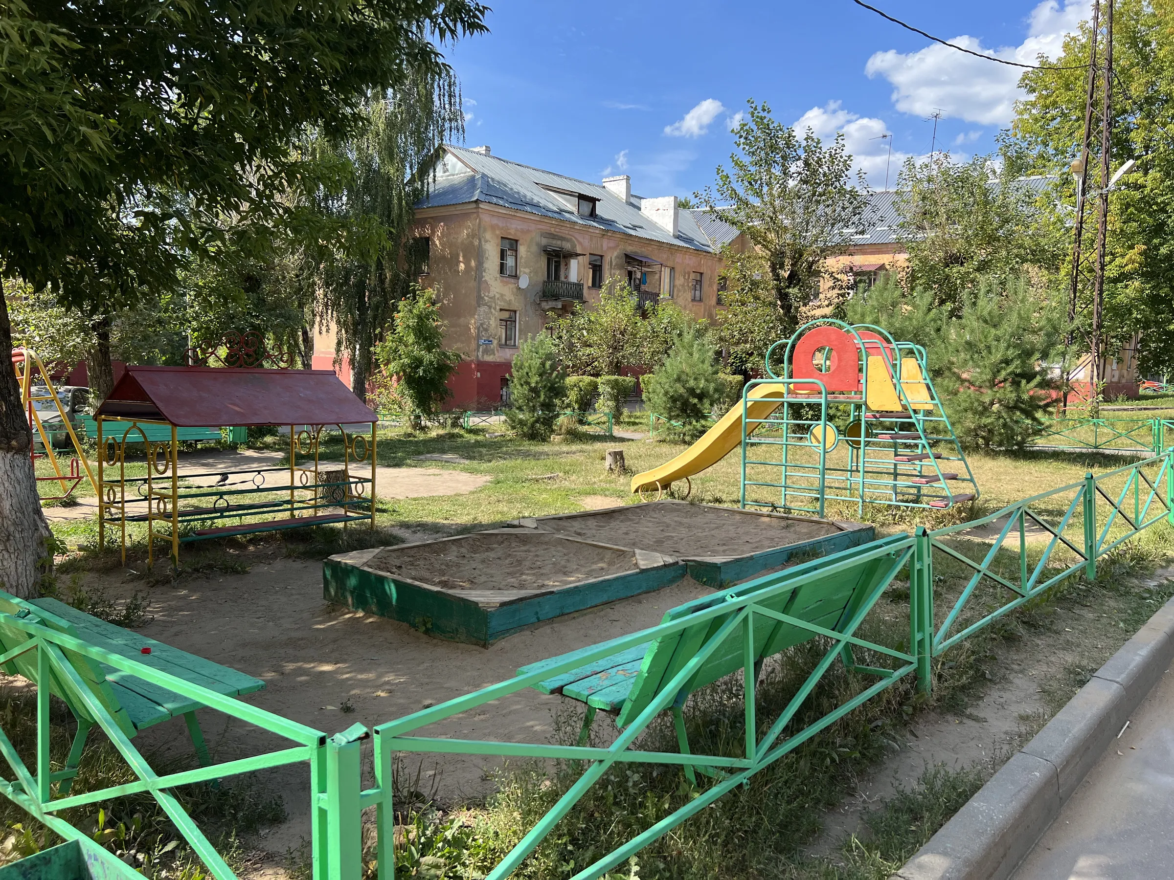Двор на Керамической улице, фото 16