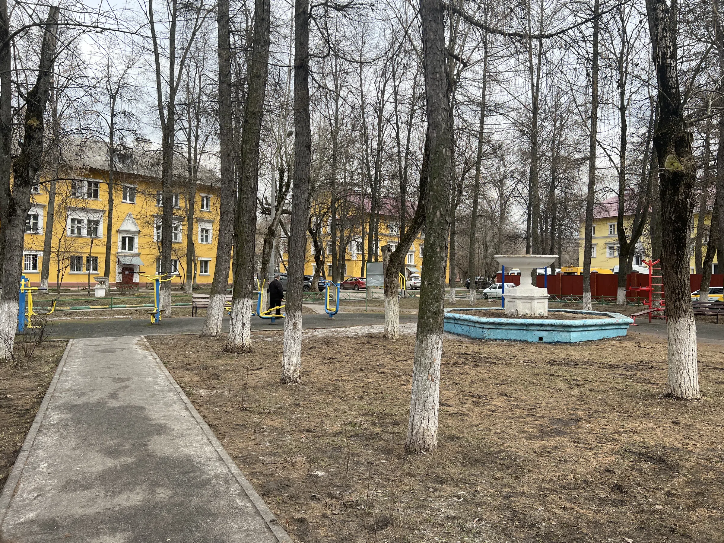 Сталинка с детской площадкой, фото 8