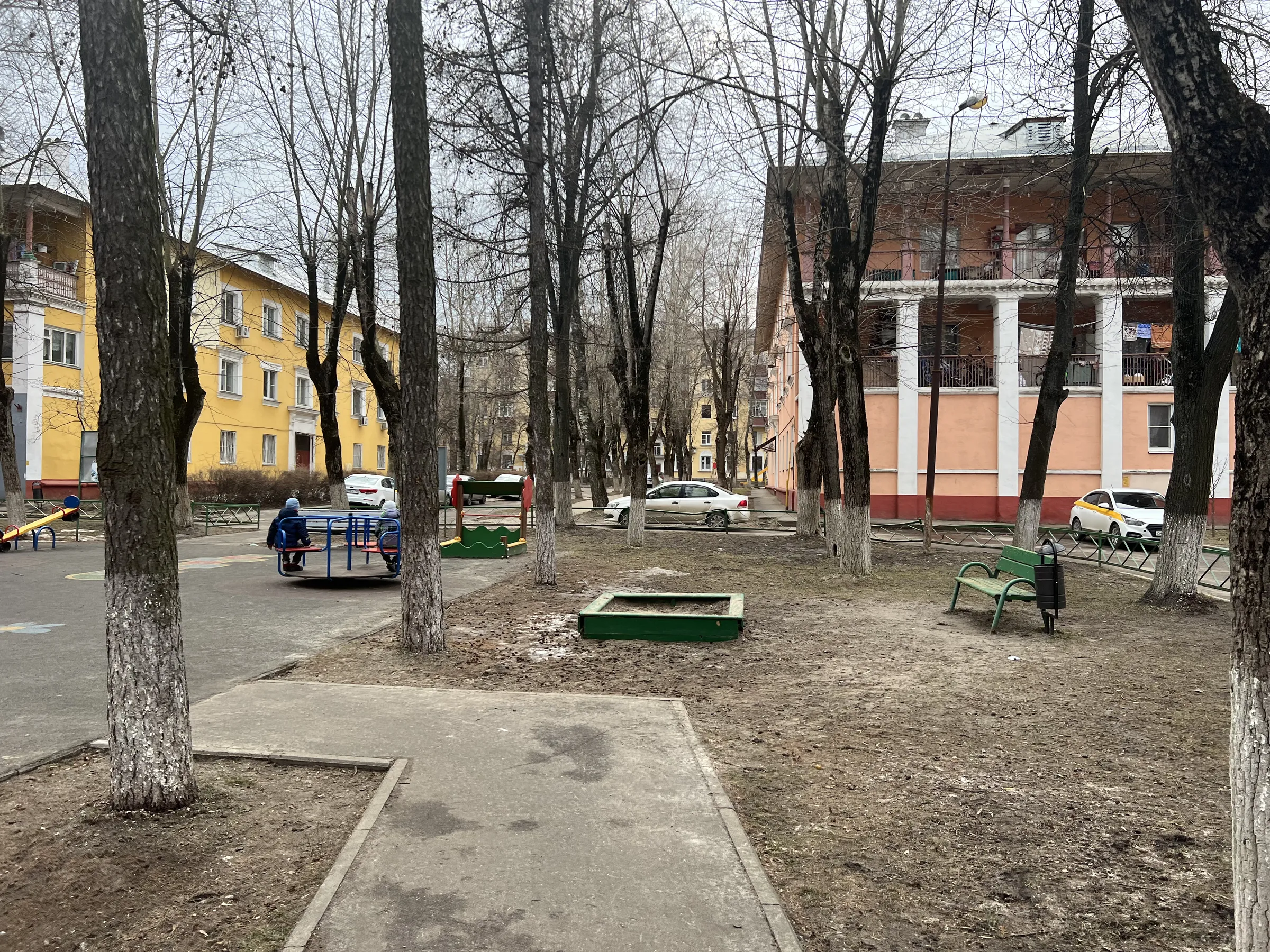 Сталинка с детской площадкой, фото 19