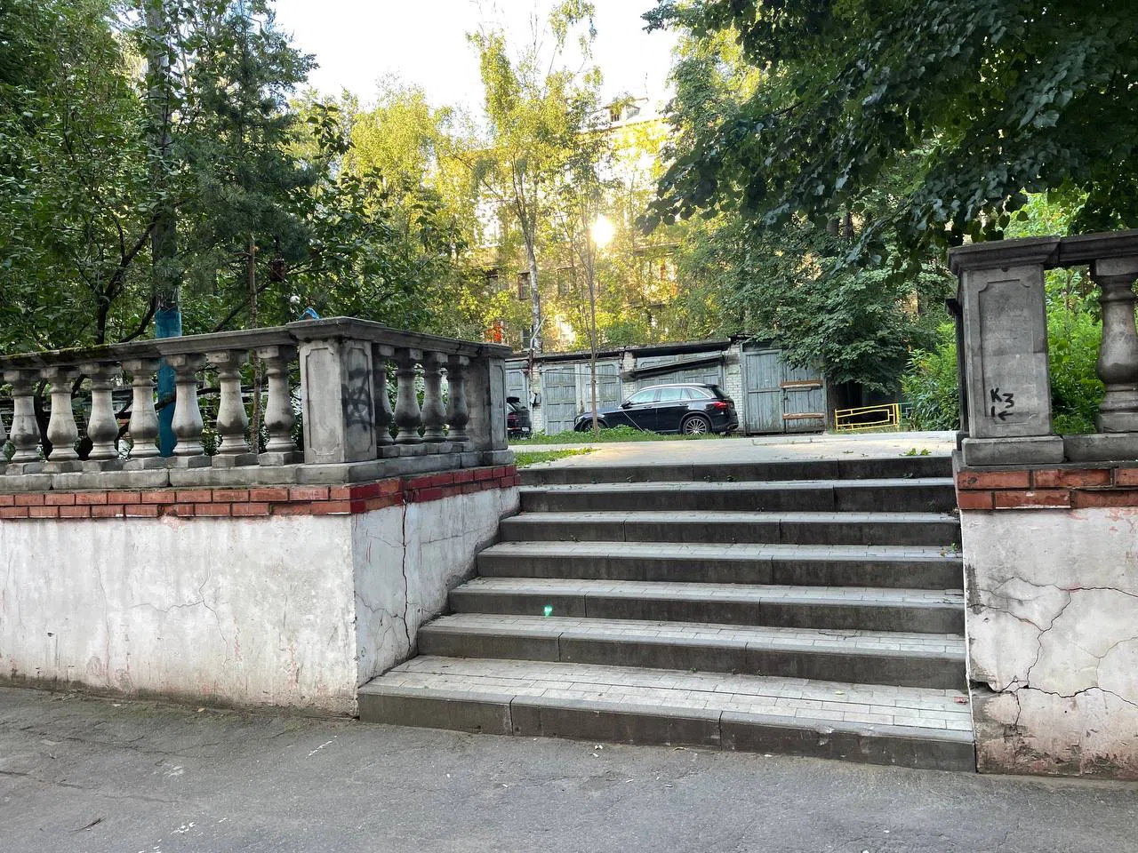 Двор со сталинской аркой, фото 18