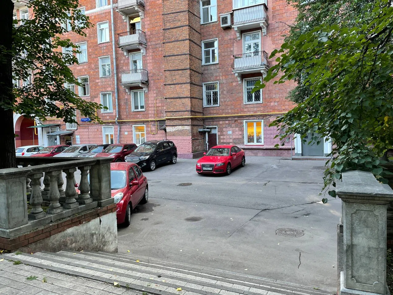 Двор со сталинской аркой, фото 9