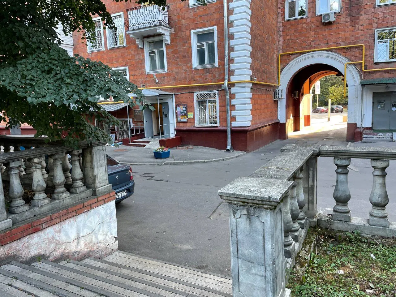 Двор со сталинской аркой, фото 22