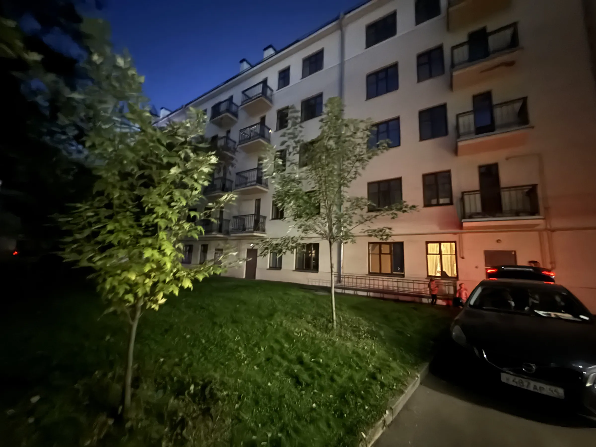 Новостройка на окраине, фото 1