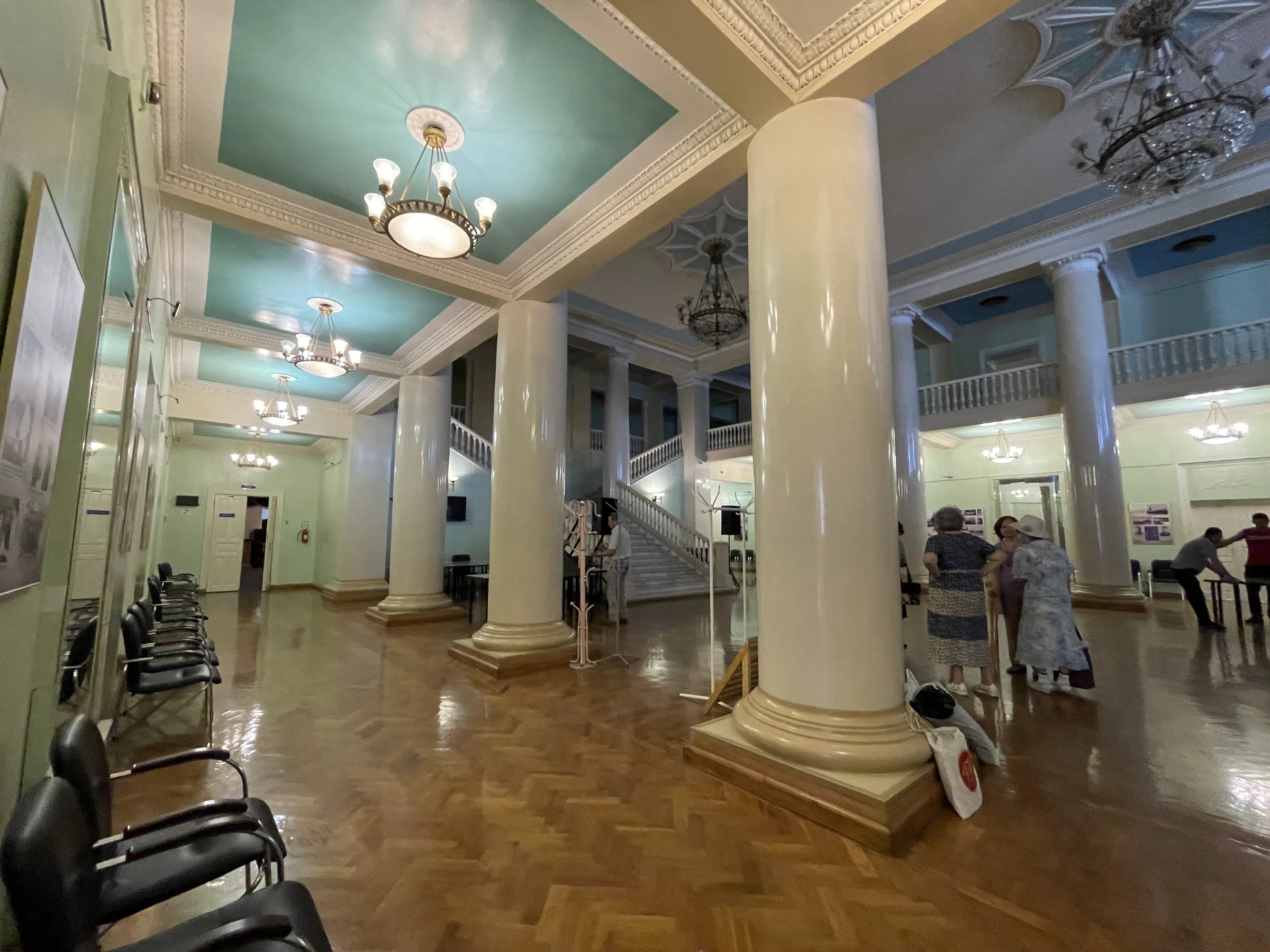 Театр с фронтоном, фото 11