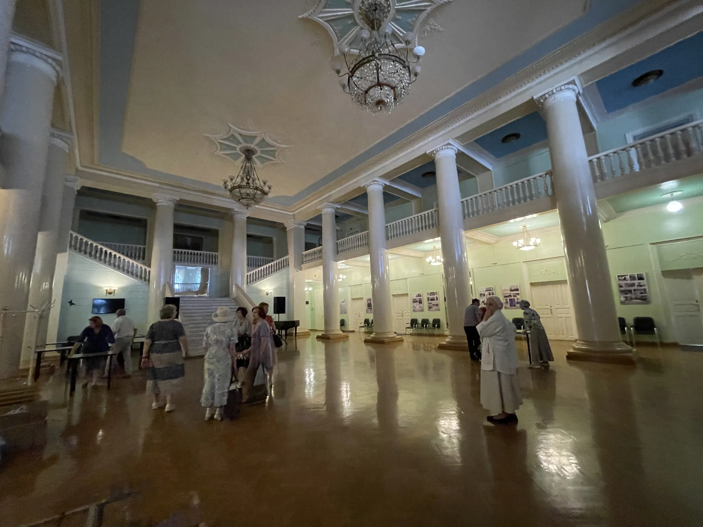 Театр с фронтоном, фото 12