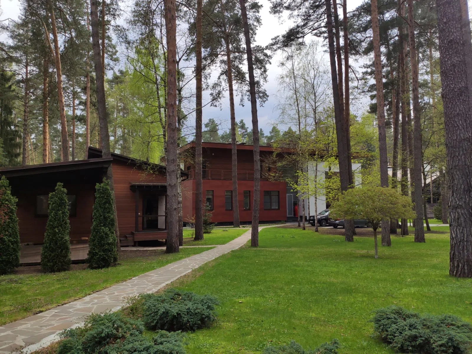 Загородный дом с белым фасадом, фото 10