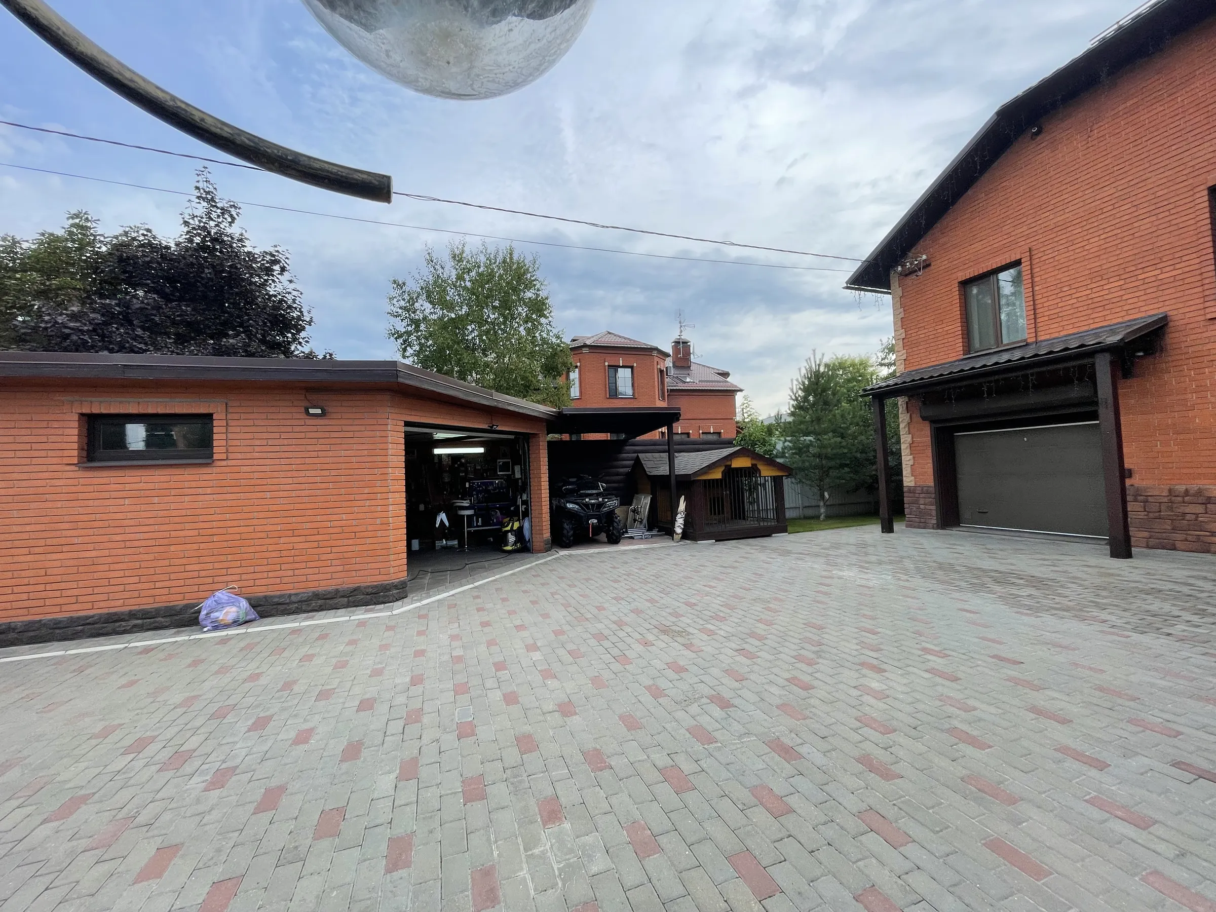 Загородный дом с зеленью, фото 4