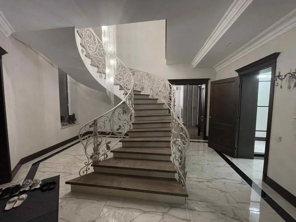 Элитный дом с аркой, фото 14