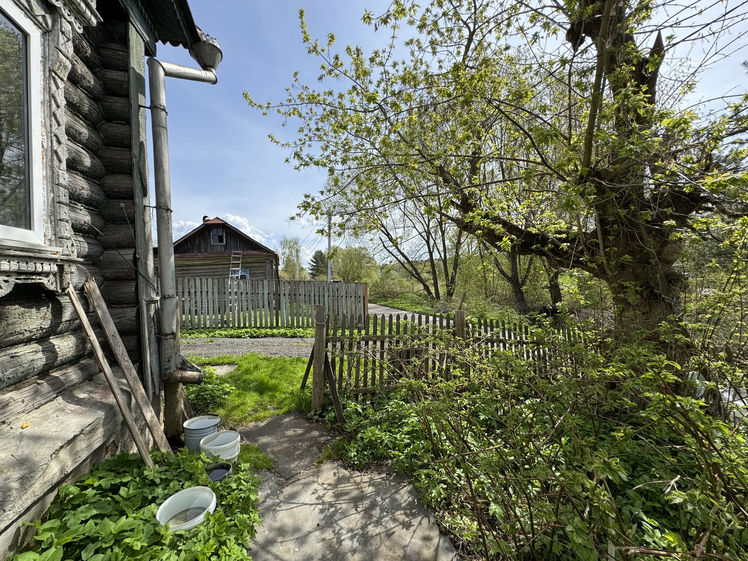 Деревенская изба с сараем, фото 19