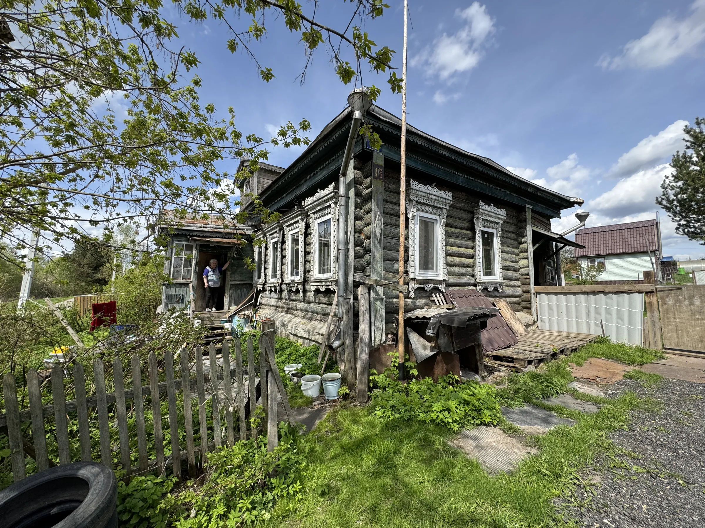 Деревенская изба с сараем, фото 20