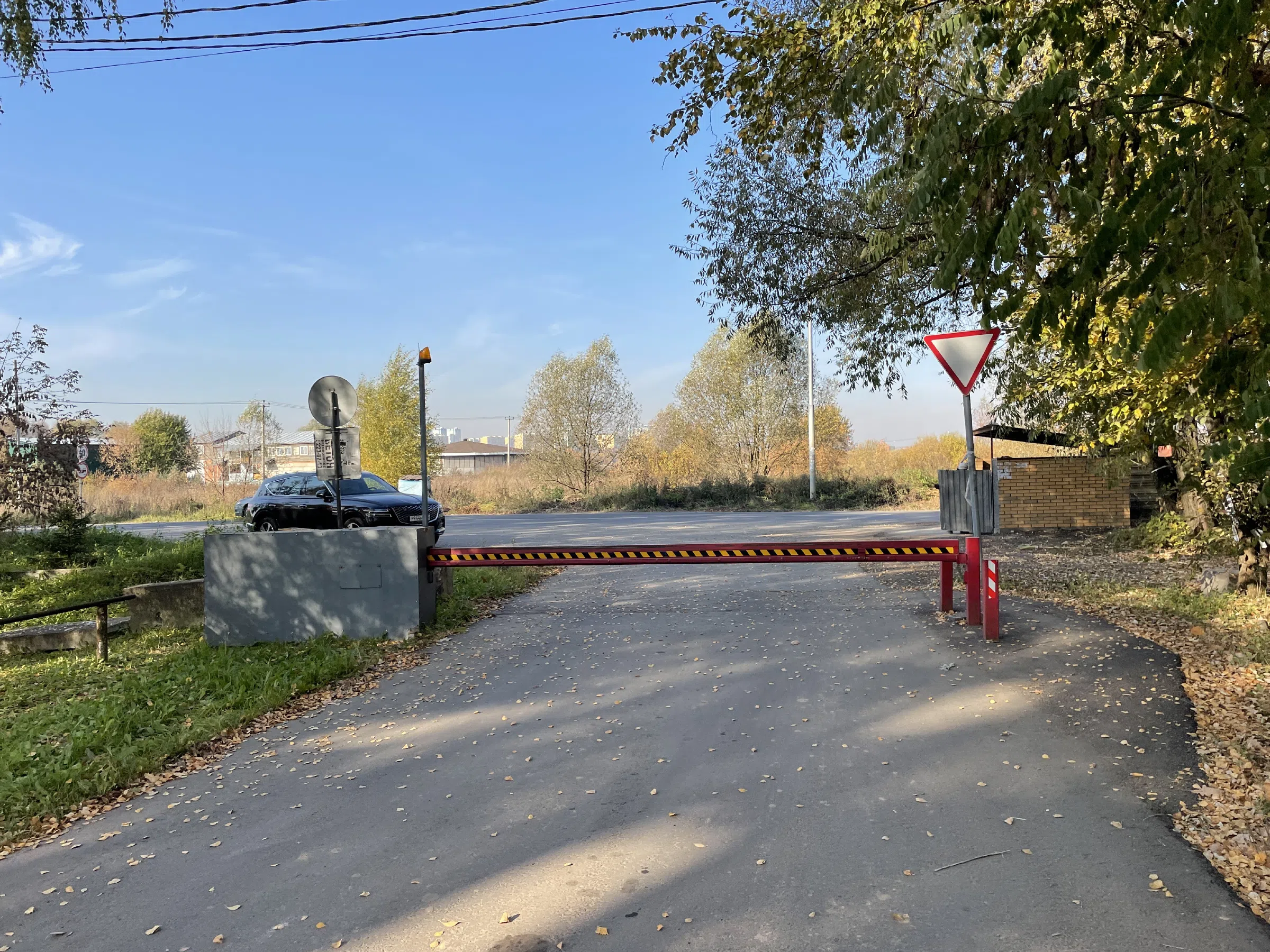 Дорога вдоль озера, фото 2