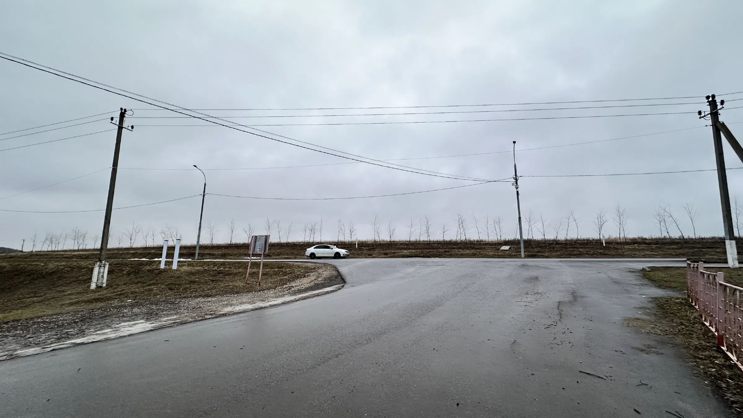 Загородное шоссе у пруда, фото 9