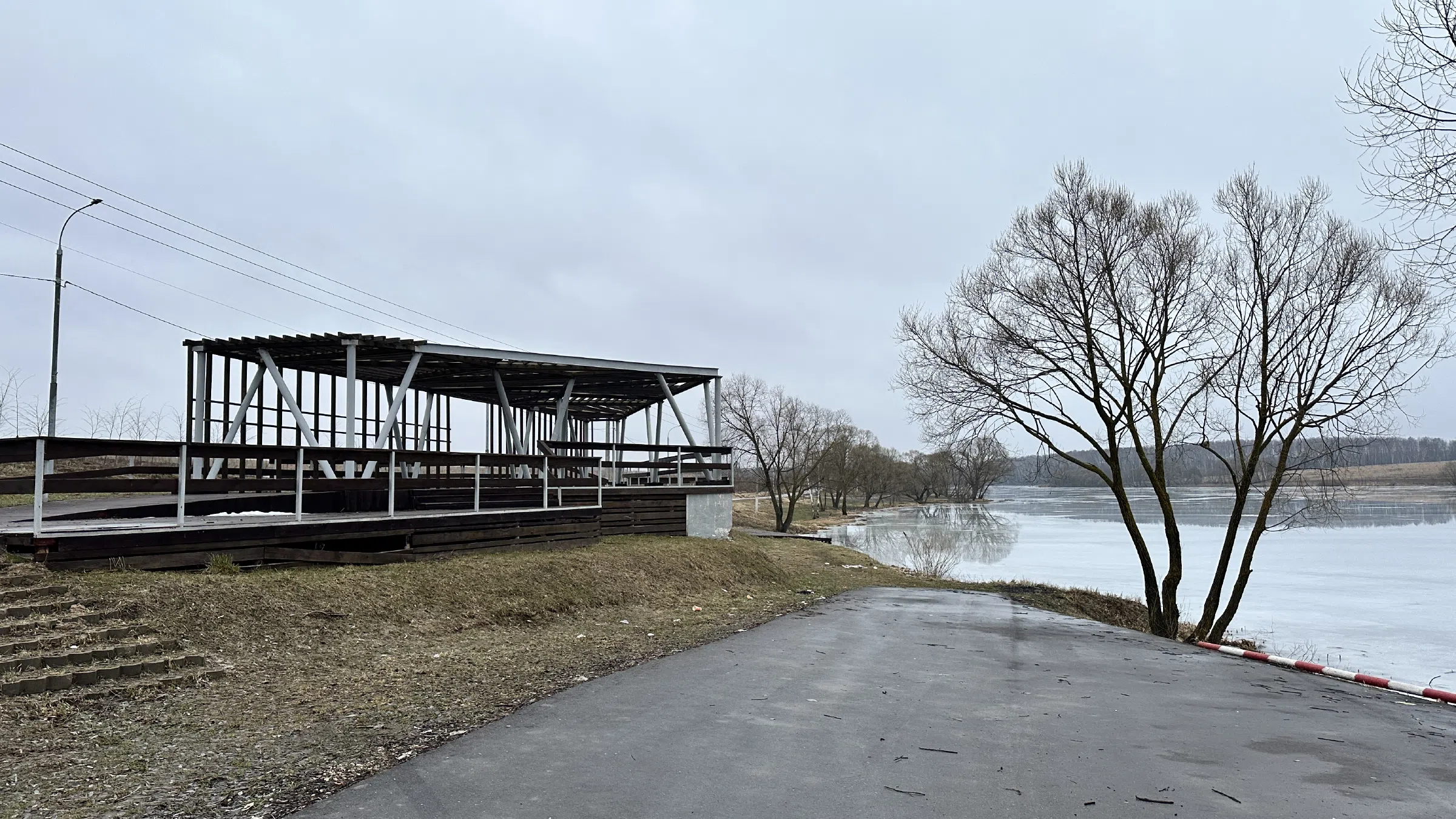 Загородное шоссе у пруда, фото 8