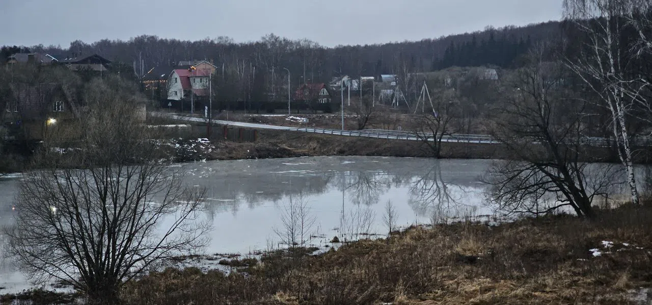 Загородное шоссе у пруда, фото 20