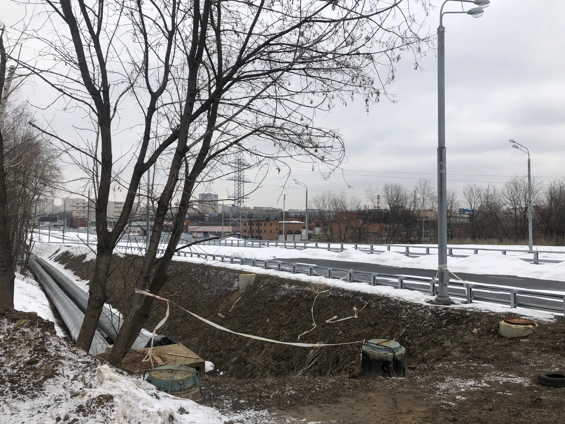 Заснеженная трасса с мостом, фото 8
