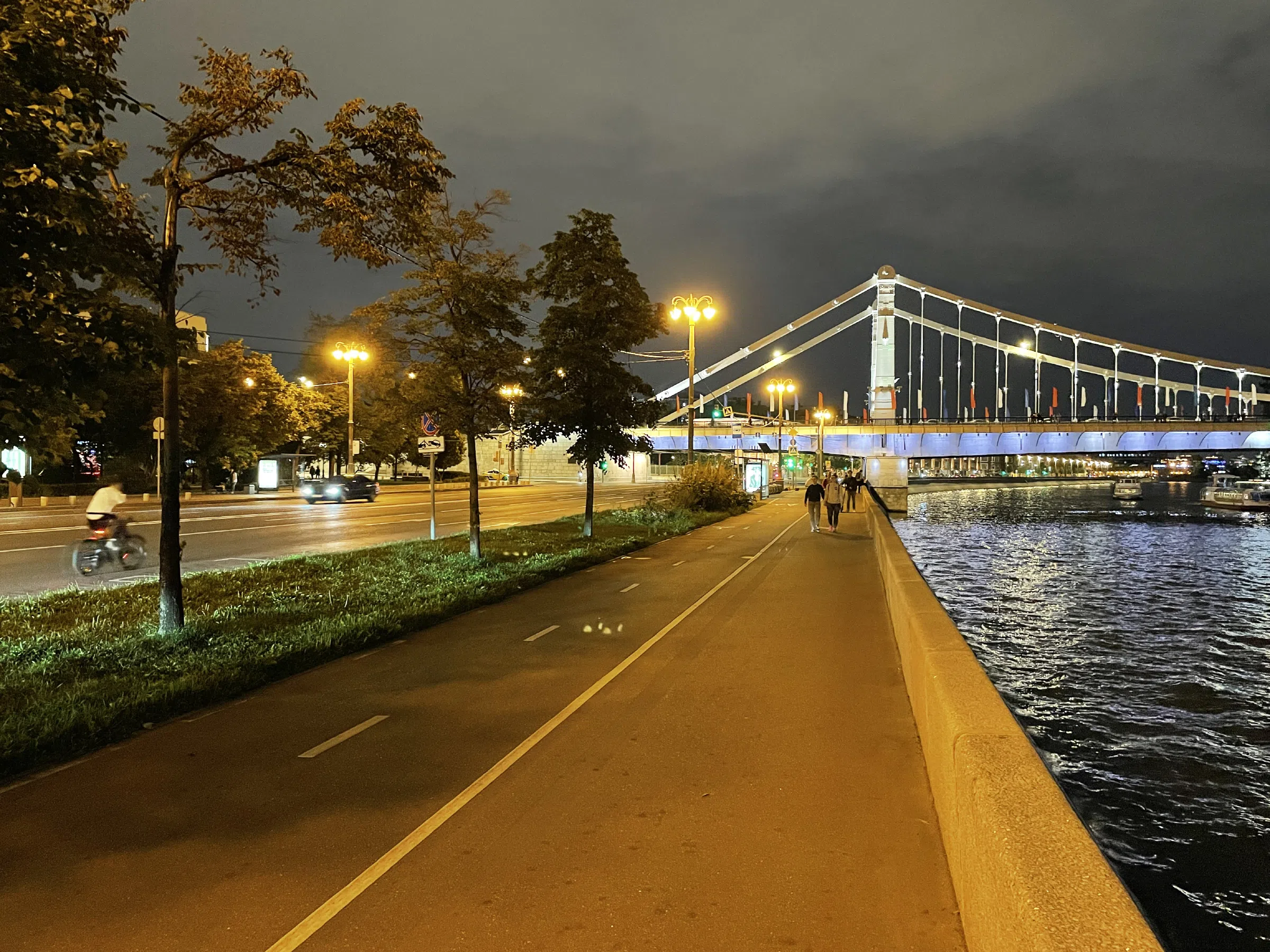 Набережная в огнях, фото 20