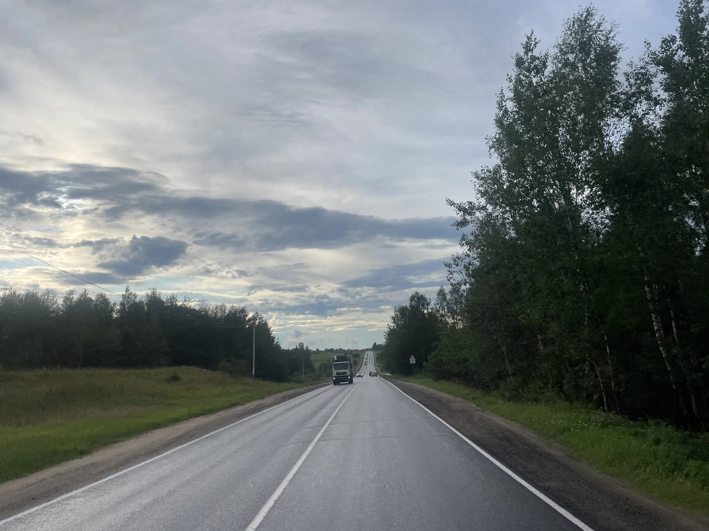 Холмистая трасса с мостом, фото 3
