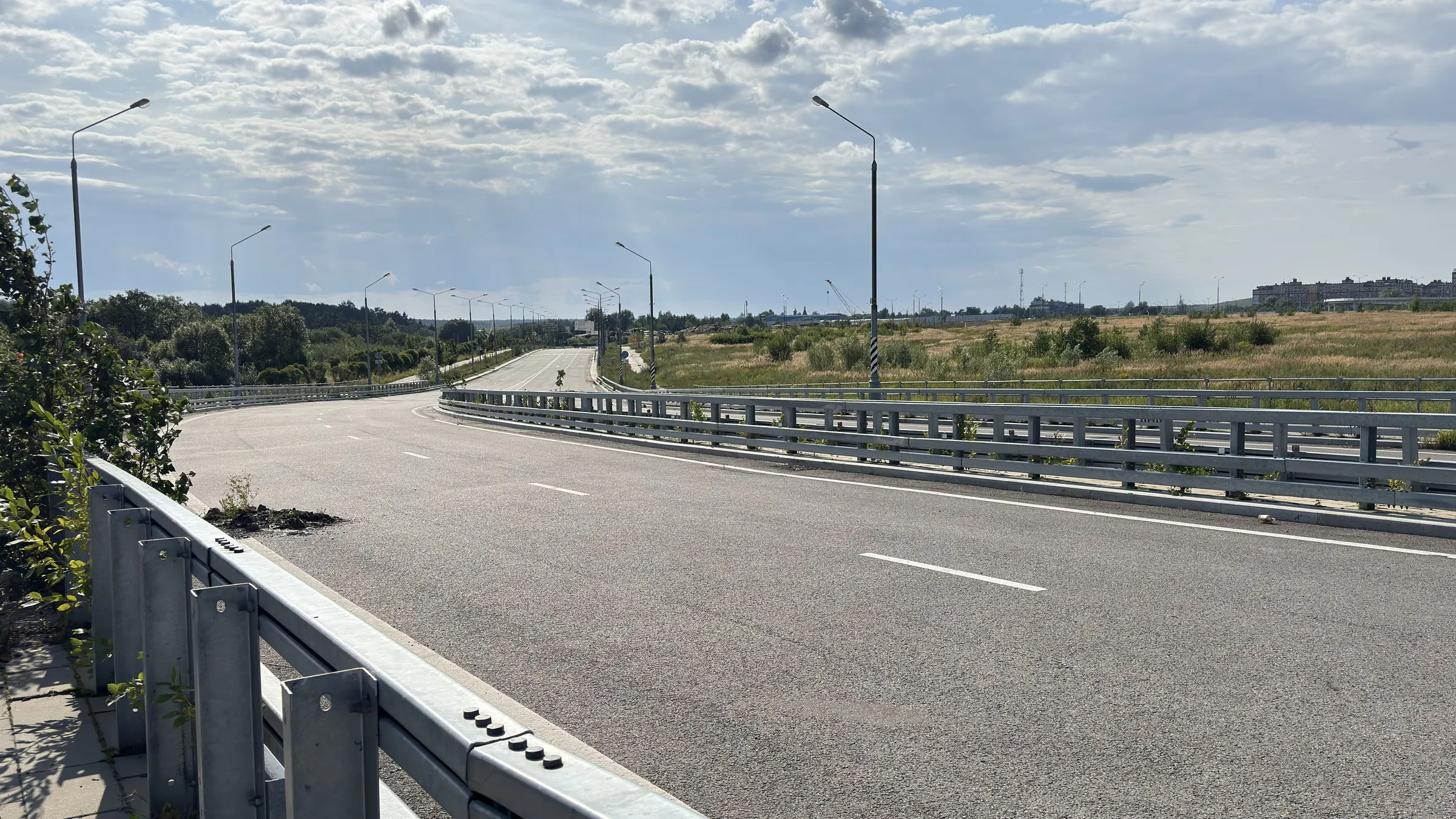 Пустая дорога в поле, фото 6
