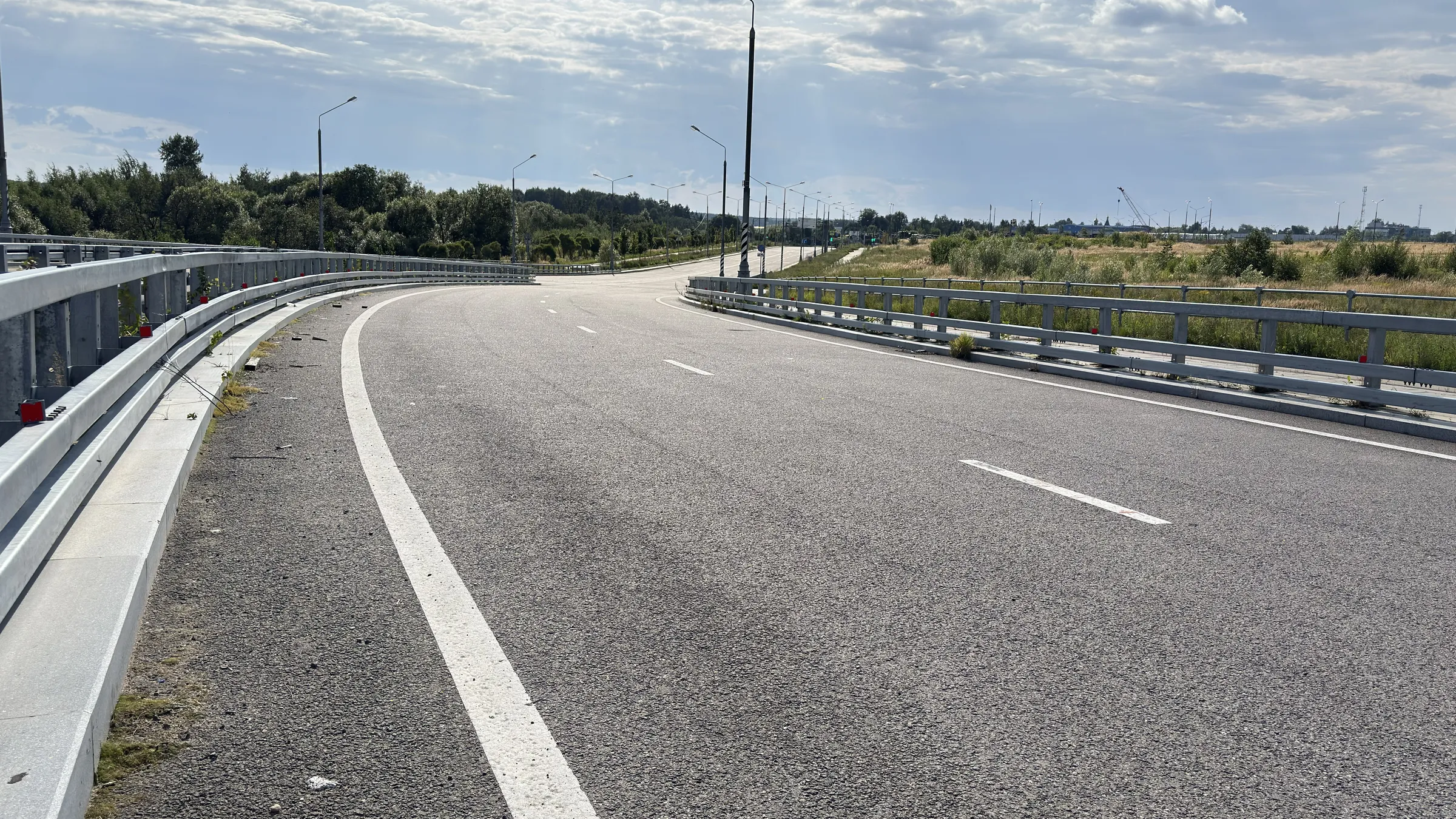 Пустая дорога в поле, фото 17