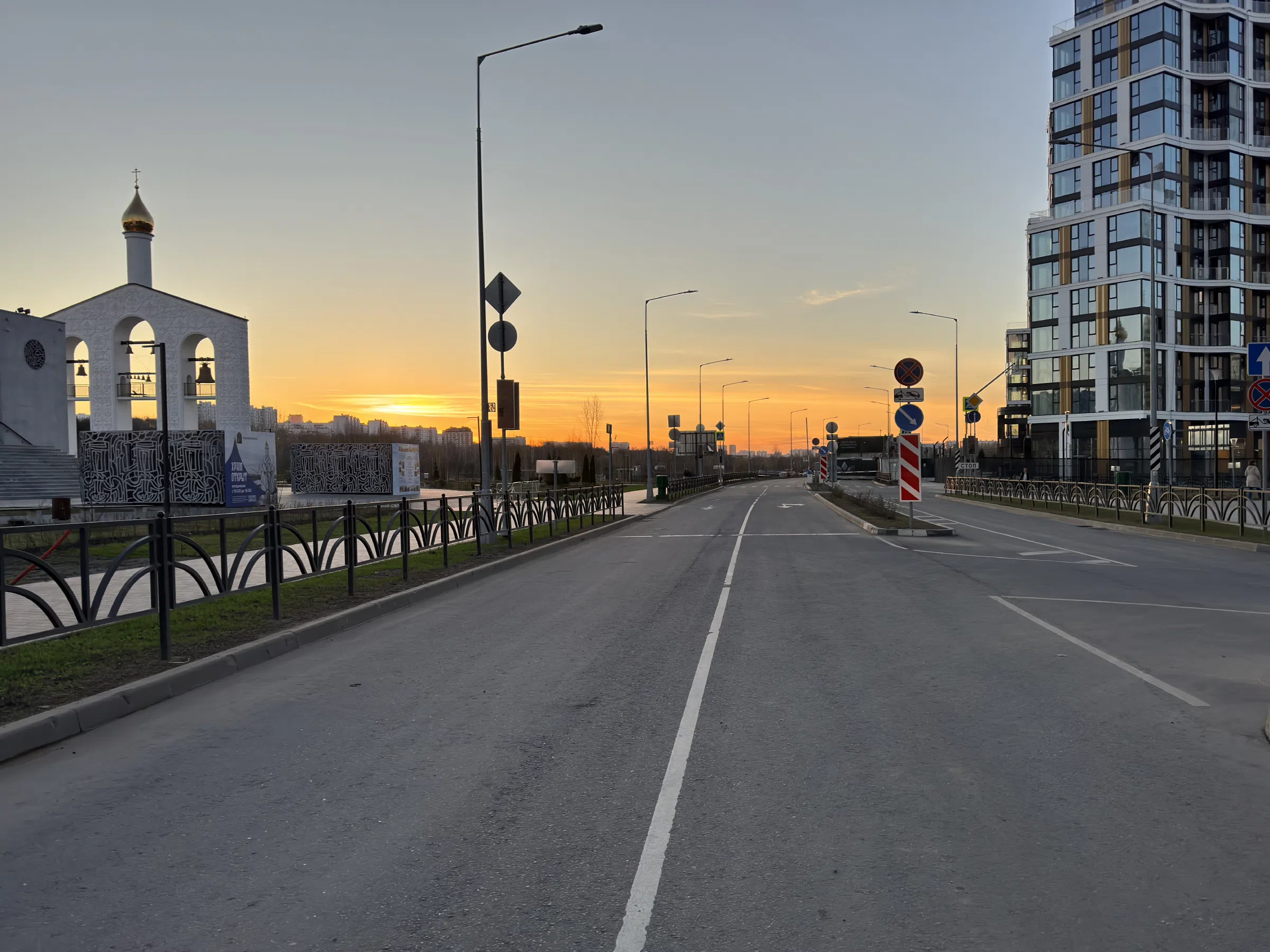 Храм в промзоне, фото 3