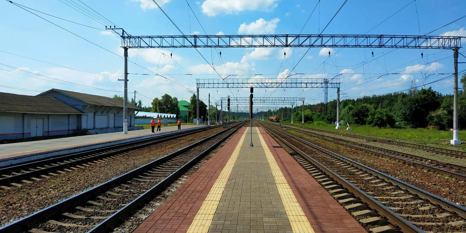 Вокзал с красной крышей, фото 5