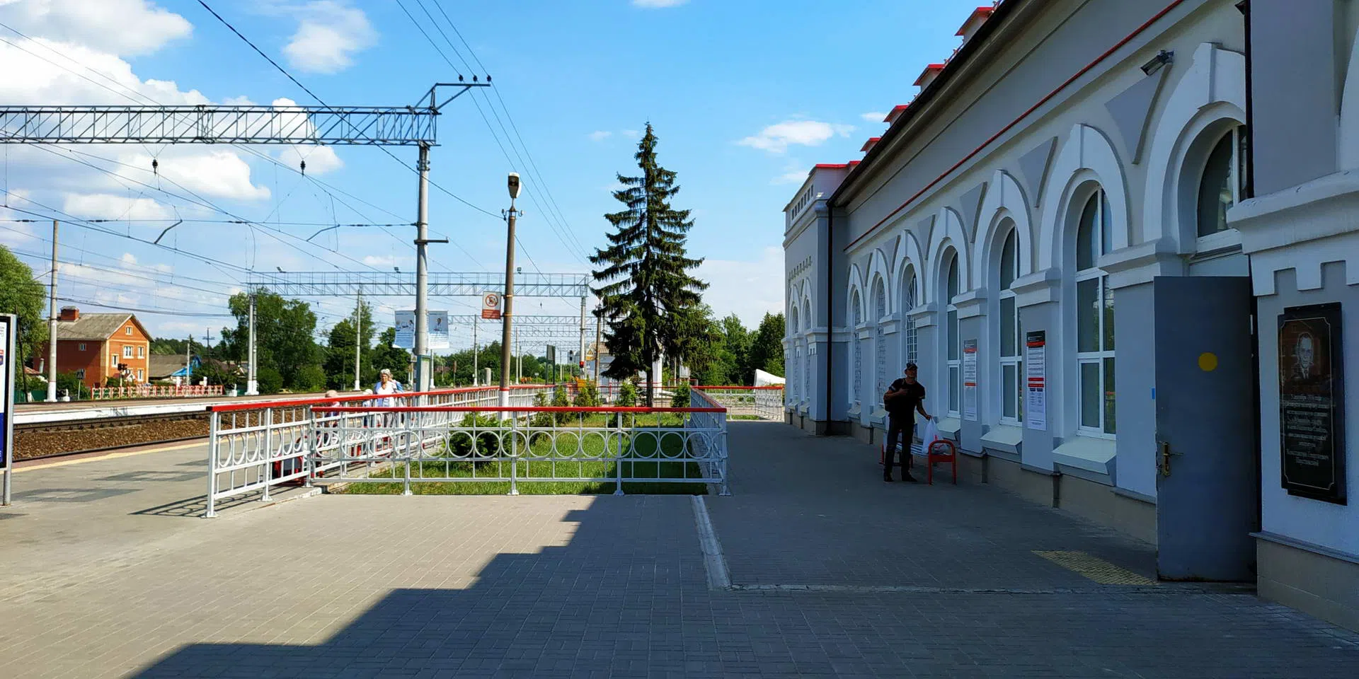 Вокзал с красной крышей, фото 10