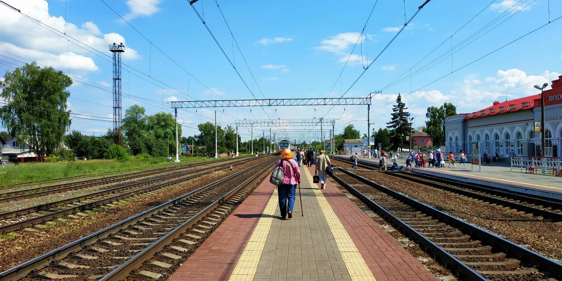 Вокзал с красной крышей, фото 3