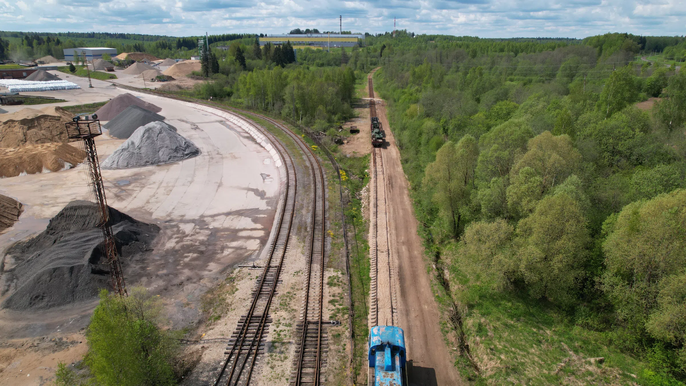 Железнодорожное депо на заводе, фото 21