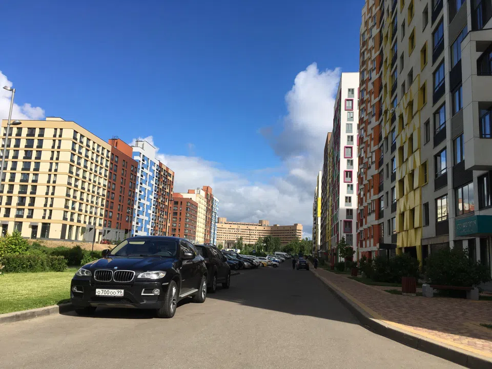 Новостройка с акцентными фасадами, фото 7