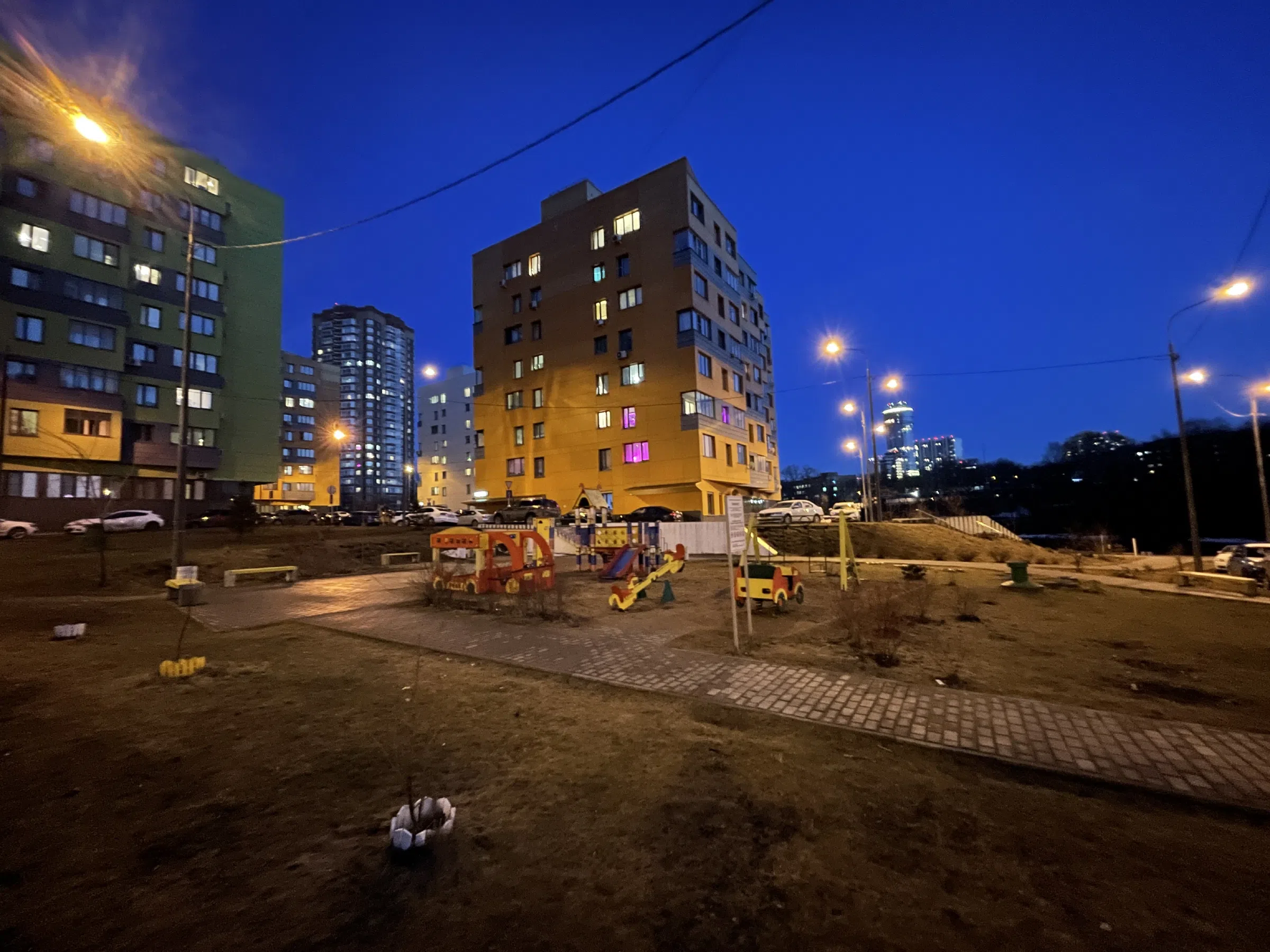 Новостройка с видом на город, фото 1