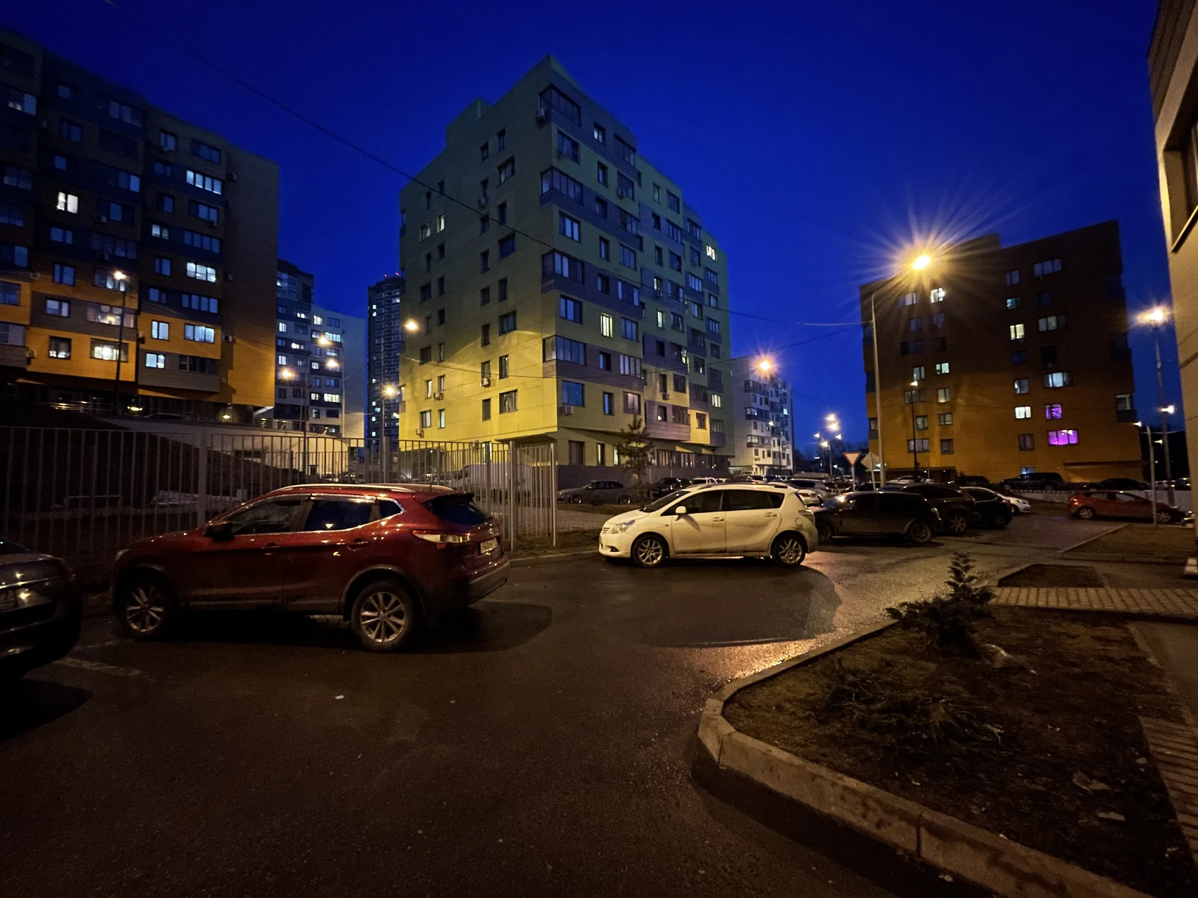 Новостройка с видом на город, фото 6