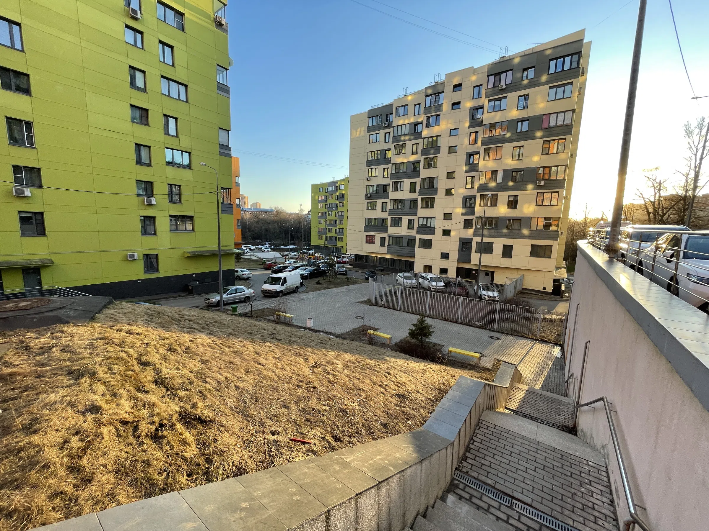 Новостройка с видом на город, фото 19