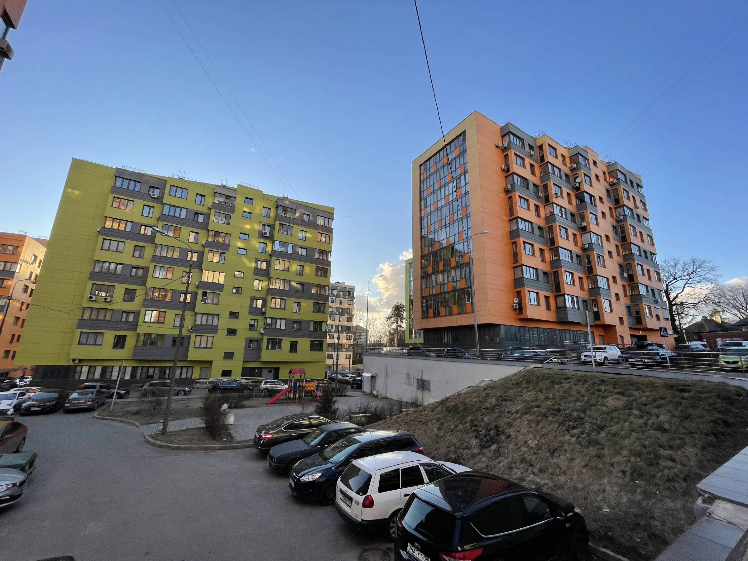 Новостройка с видом на город, фото 13