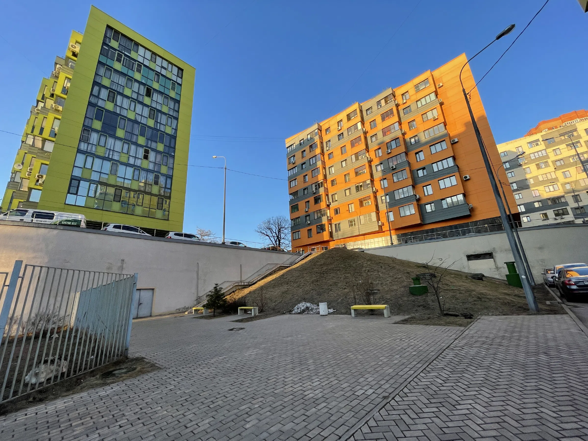 Новостройка с видом на город, фото 21