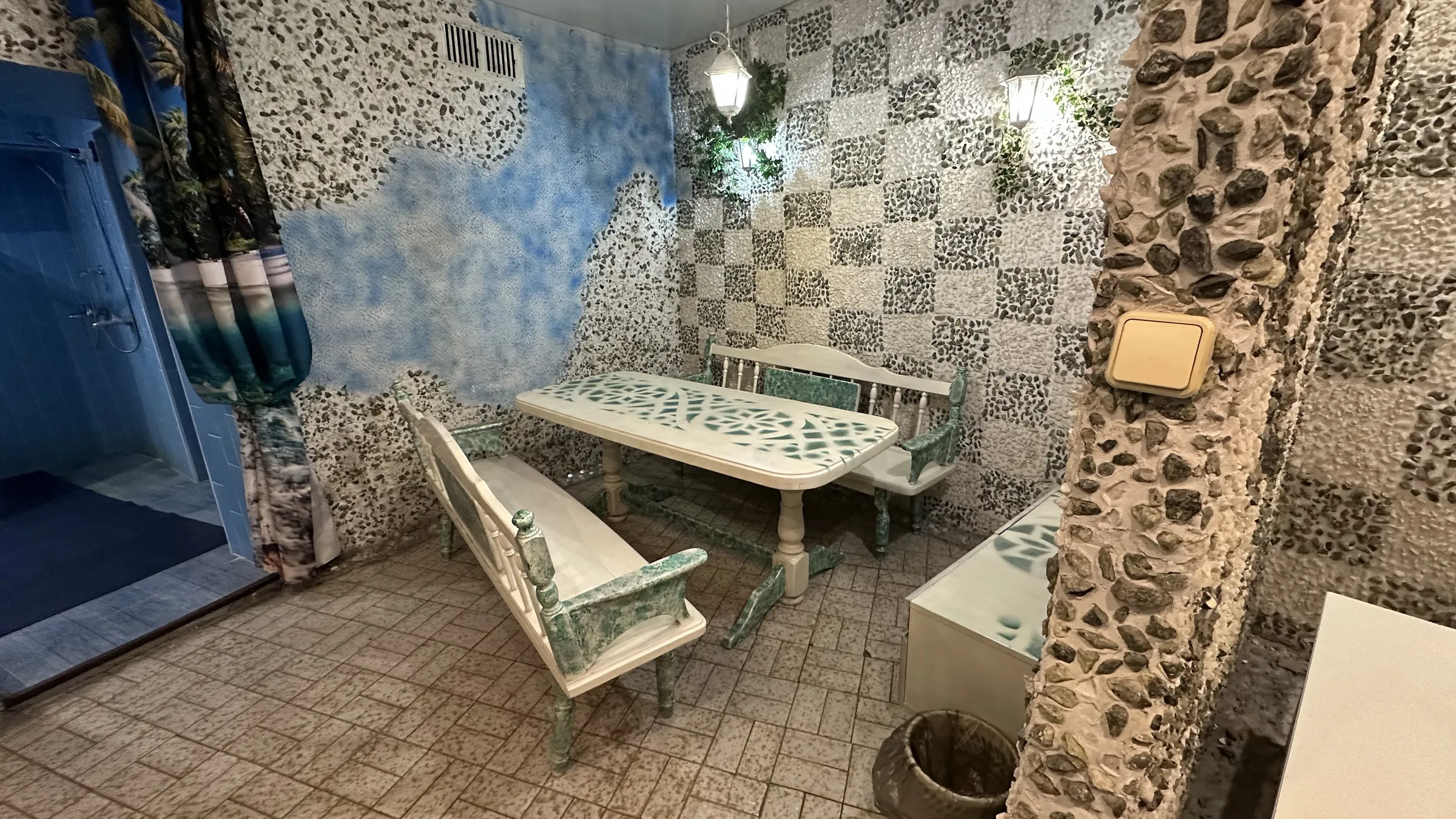 Баня с мозаикой из камней, фото 8
