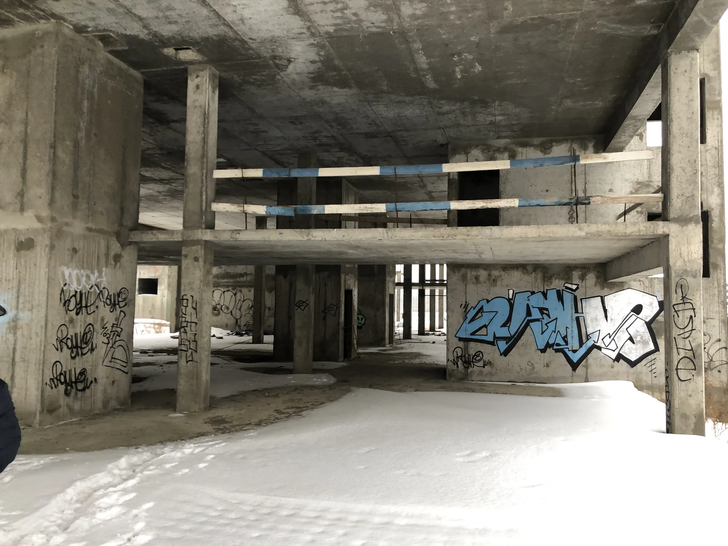 Бетонная коробка без стен, фото 9