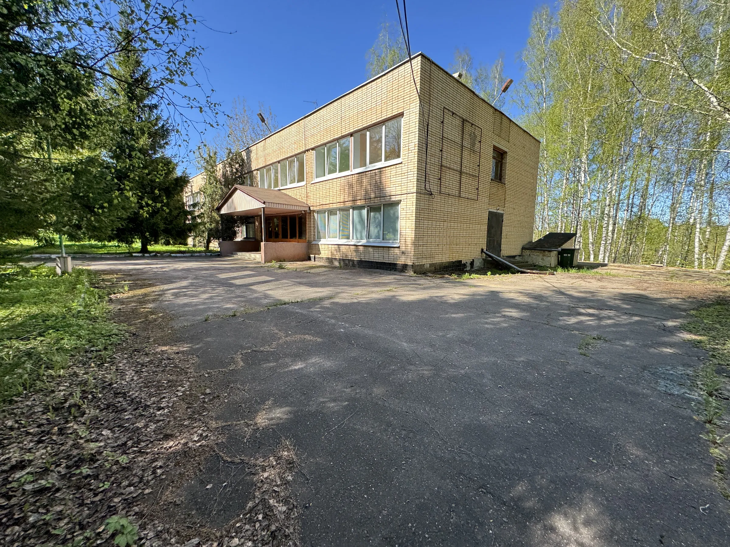 Кирпичное здание пансионата, фото 20