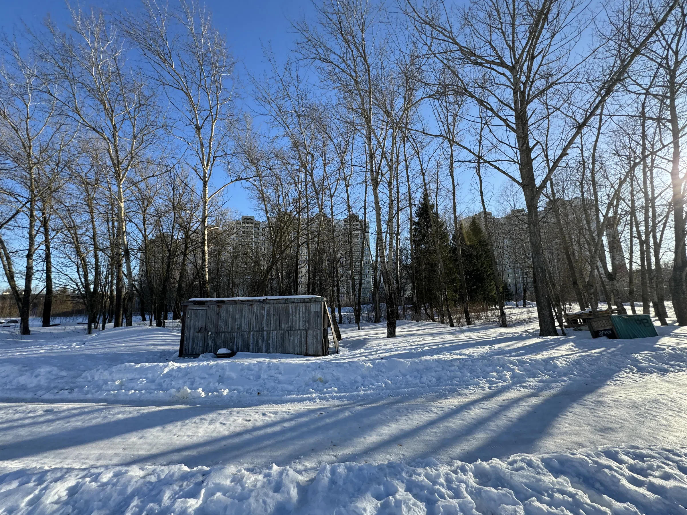 Поле со снегом и новостройками, фото 4