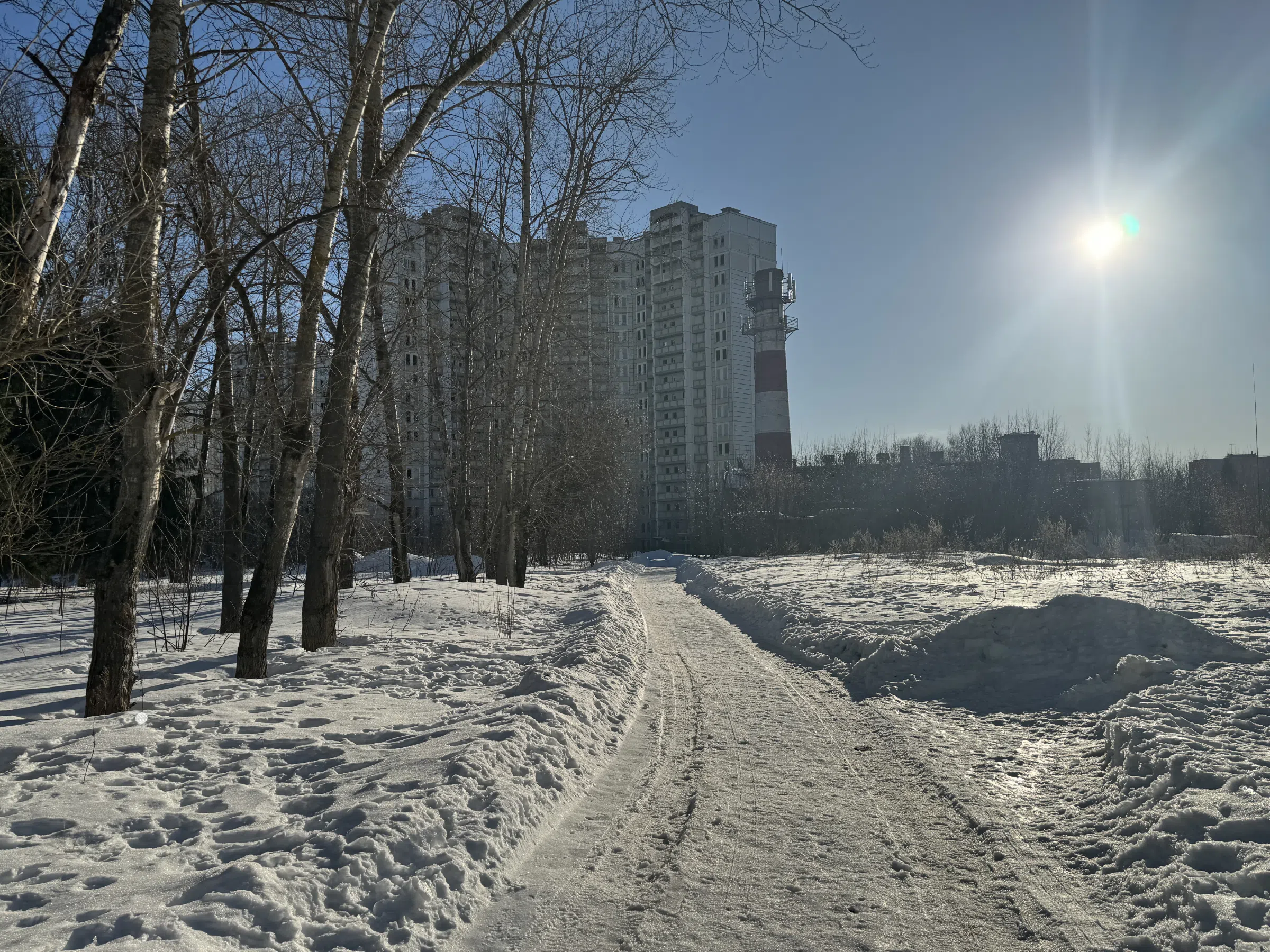 Поле со снегом и новостройками, фото 14