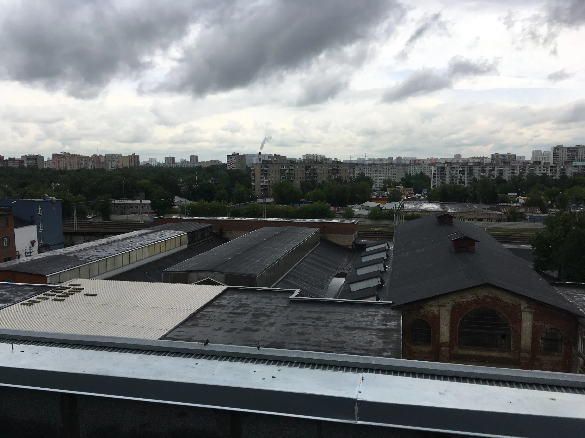 Ржавые конструкции завода, фото 16