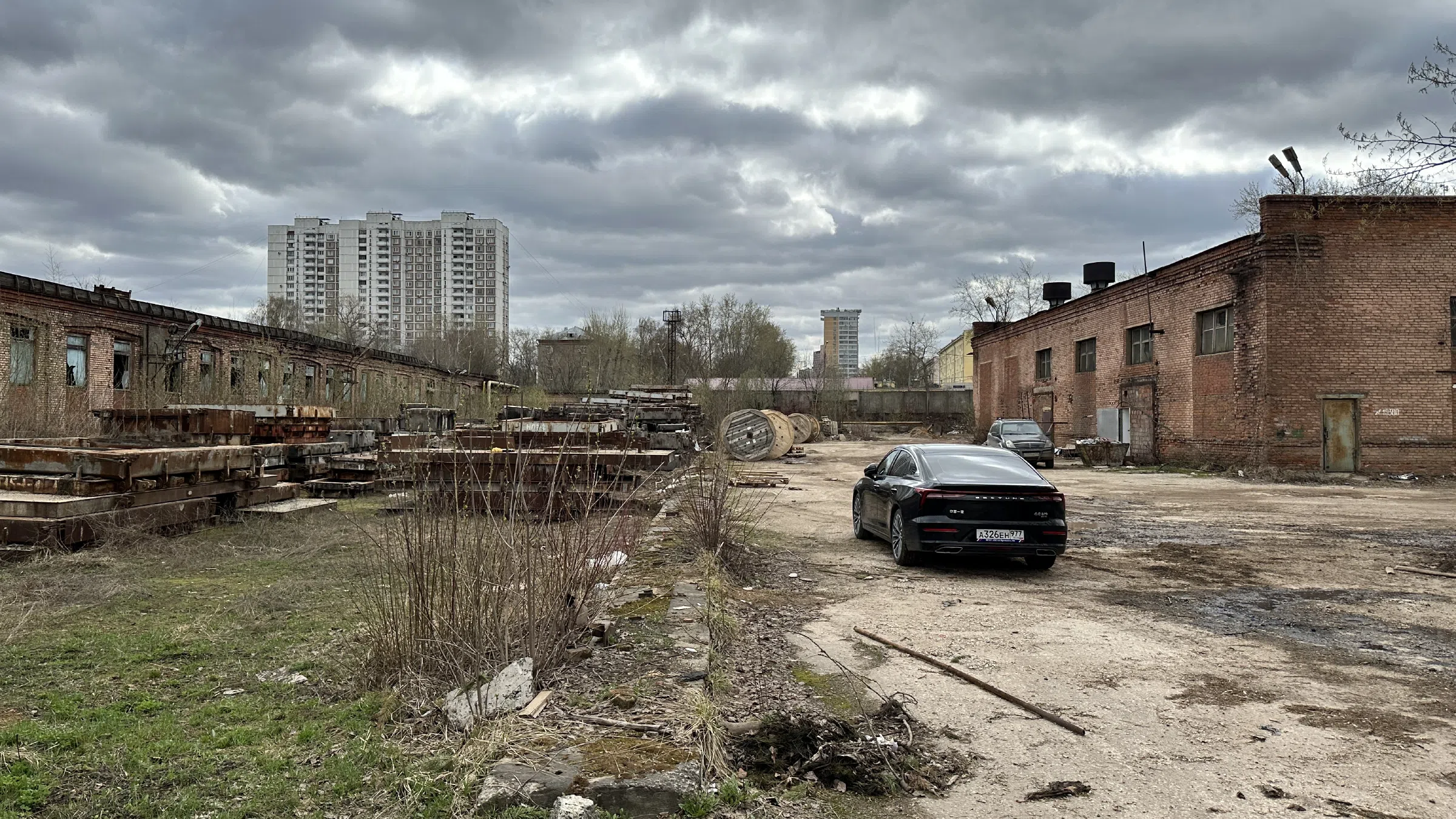 Заводской цех с путями, фото 22