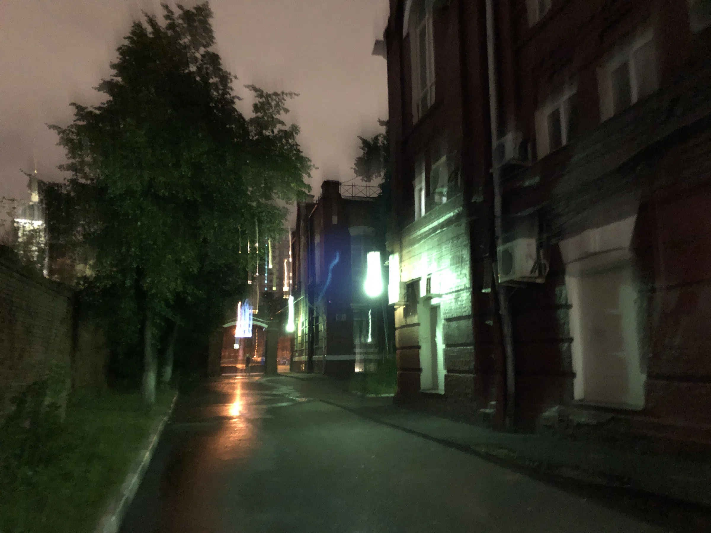 Заводская территория ночью, фото 16