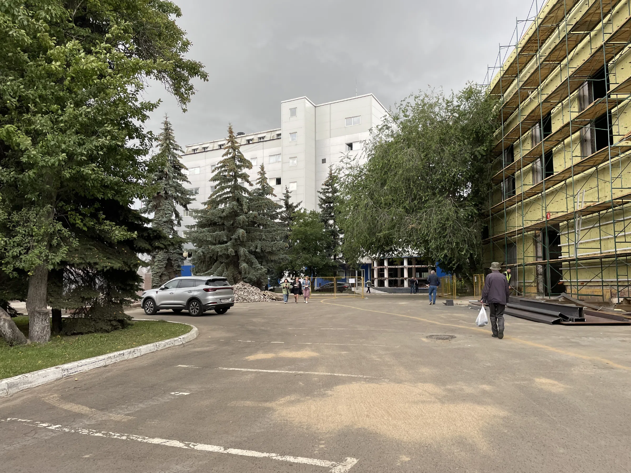 Пустой заводской цех, фото 10