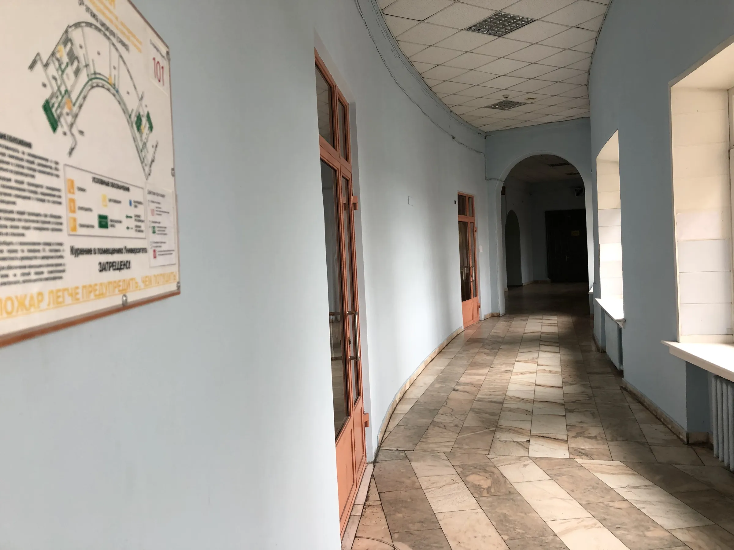Парадная лестница университета, фото 15