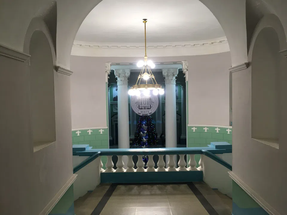 Ретро актовый зал, фото 15