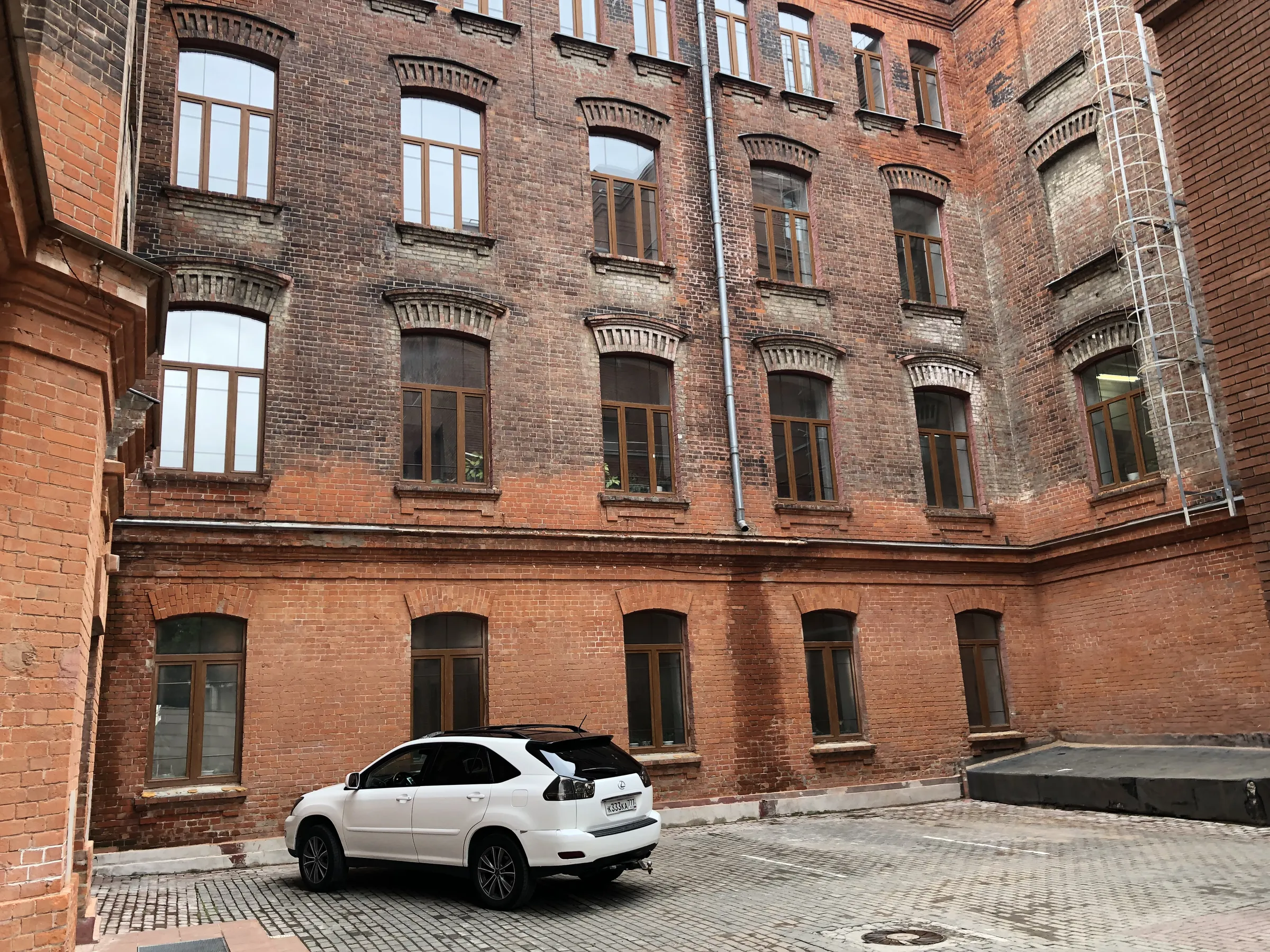 Офис в старинном здании, фото 1